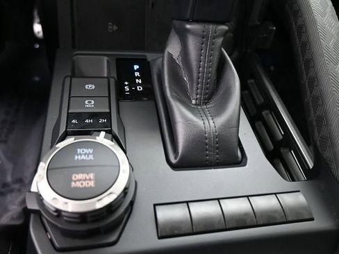 Used 2025 Toyota Tacoma TRD Sport w/ TRD Sport Upgrade Package AWD/4WD image 12