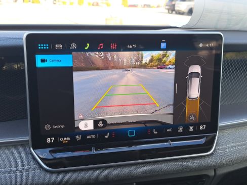 New 2026 Volkswagen Tiguan S FWD image 23