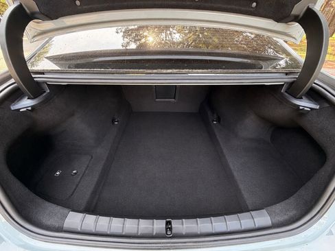 Used 2023 BMW 760i xDrive AWD/4WD image 17