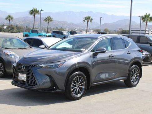 Certified 2024 Lexus NX 250 FWD image 3