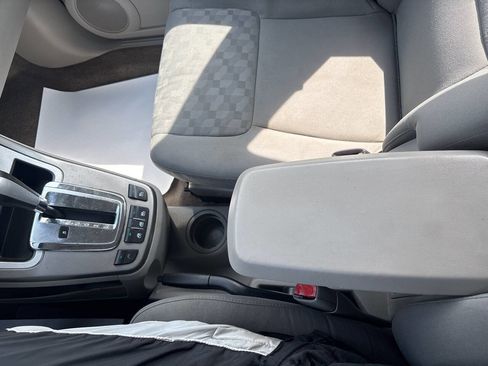 Used 2007 Chevrolet Equinox LS FWD image 21