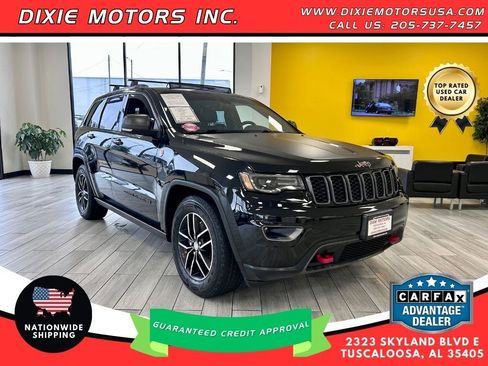Used 2017 Jeep Grand Cherokee Trailhawk w/ Trailhawk Luxury Group AWD/4WD image 1