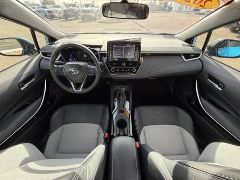 Used 2022 Toyota Corolla XSE image 26