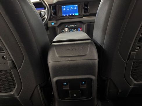 Used 2023 Ford Bronco Black Diamond AWD/4WD image 25