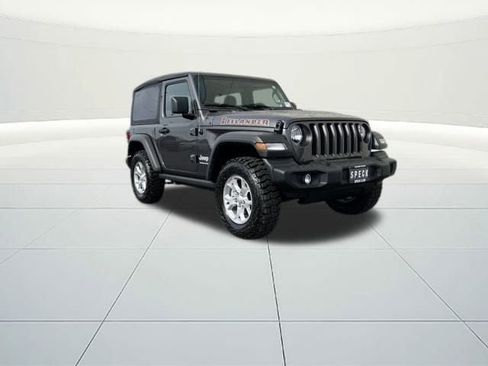 Used 2021 Jeep Wrangler Sport image 9