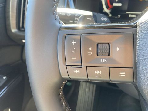 New 2026 Nissan Pathfinder Platinum w/ Cargo Package image 16