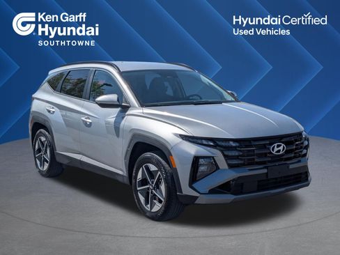 Certified 2025 Hyundai Tucson SEL AWD/4WD image 1
