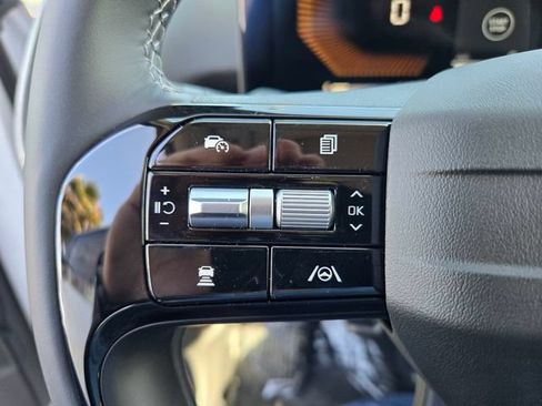 New 2026 Kia Sorento S FWD image 13