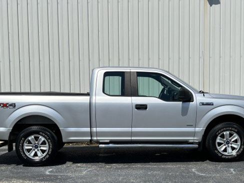 Used 2016 Ford F150 XL w/ Equipment Group 101A Mid AWD/4WD image 8