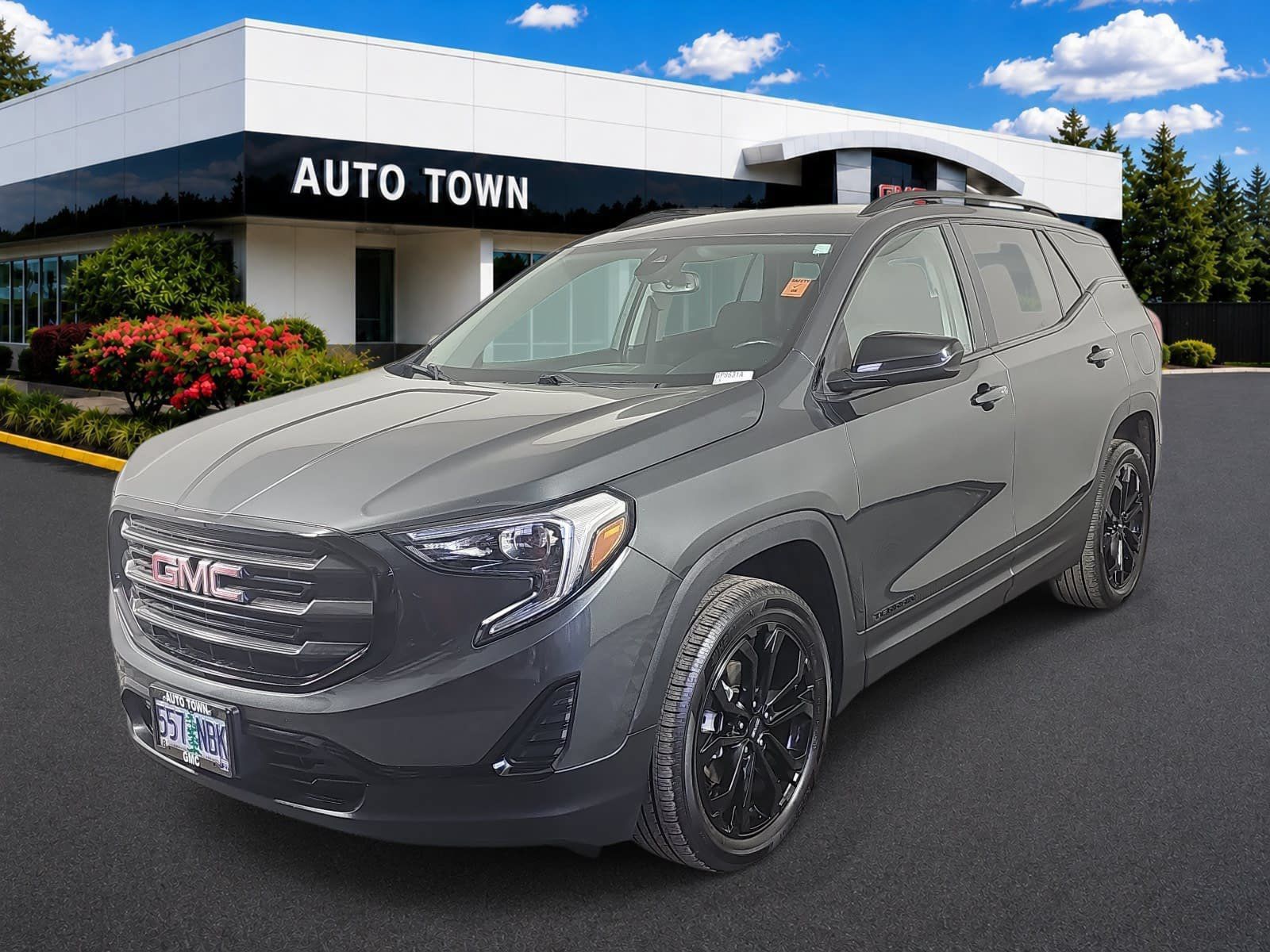 Used 2021 GMC Terrain SLE w/ Elevation Edition AWD/4WD image 1