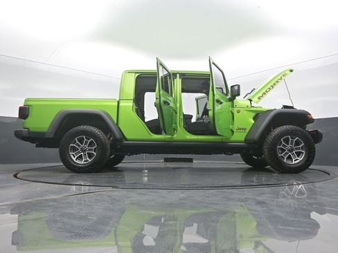 Used 2025 Jeep Gladiator Mojave w/ Safety Group image 61