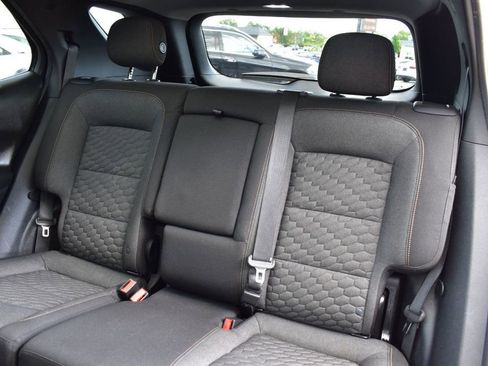 Used 2018 Chevrolet Equinox LT image 25