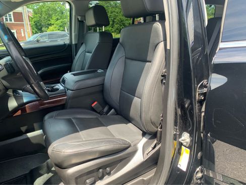 Used 2018 GMC Yukon XL SLT AWD/4WD image 13