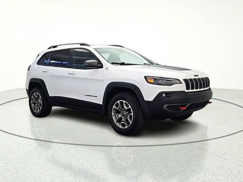 Used 2021 Jeep Cherokee Trailhawk w/ Trailer Tow Group AWD/4WD image 9