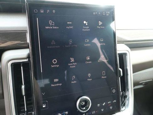 New 2026 GMC Yukon Elevation AWD/4WD image 36