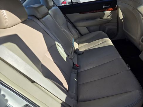 Used 2011 Subaru Legacy 3.6R Limited w/ Appearance Package 1H image 22