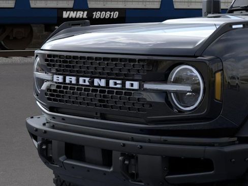 New 2026 Ford Bronco Badlands image 19