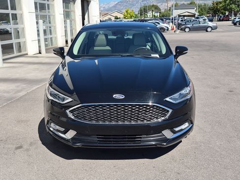 Used 2017 Ford Fusion Energi Titanium FWD image 11
