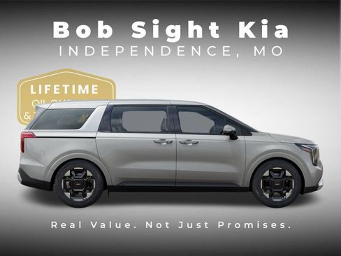 New 2026 Kia Carnival EX FWD image 7