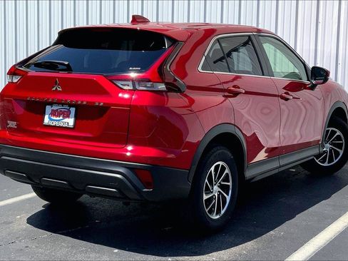 Used 2022 Mitsubishi Eclipse Cross ES AWD/4WD image 11