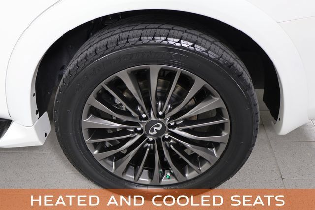 Used 2024 INFINITI QX80 Sensory w/ Cargo Package AWD/4WD image 12