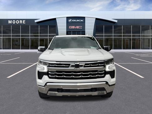 Used 2023 Chevrolet Silverado 1500 LTZ w/ LTZ Premium Package AWD/4WD image 8