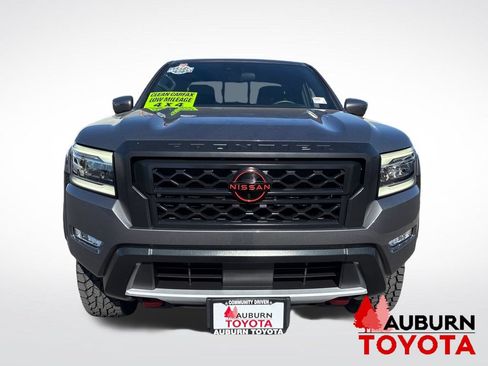 Used 2023 Nissan Frontier PRO-4X w/ Technology Package AWD/4WD image 2
