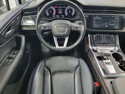 Used 2023 Audi Q7 3.0T Prestige image 32