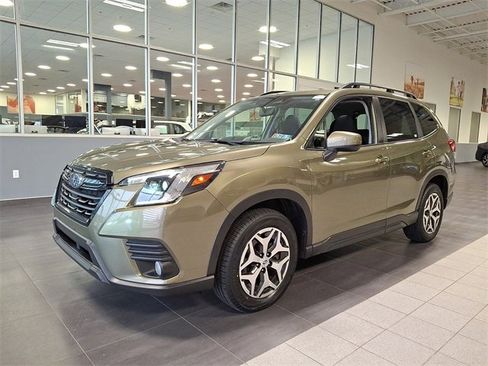 Certified 2022 Subaru Forester Premium w/ Popular Package #1 image 3