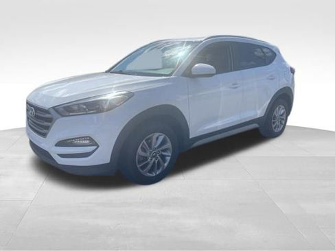 Used 2018 Hyundai Tucson SEL FWD image 2