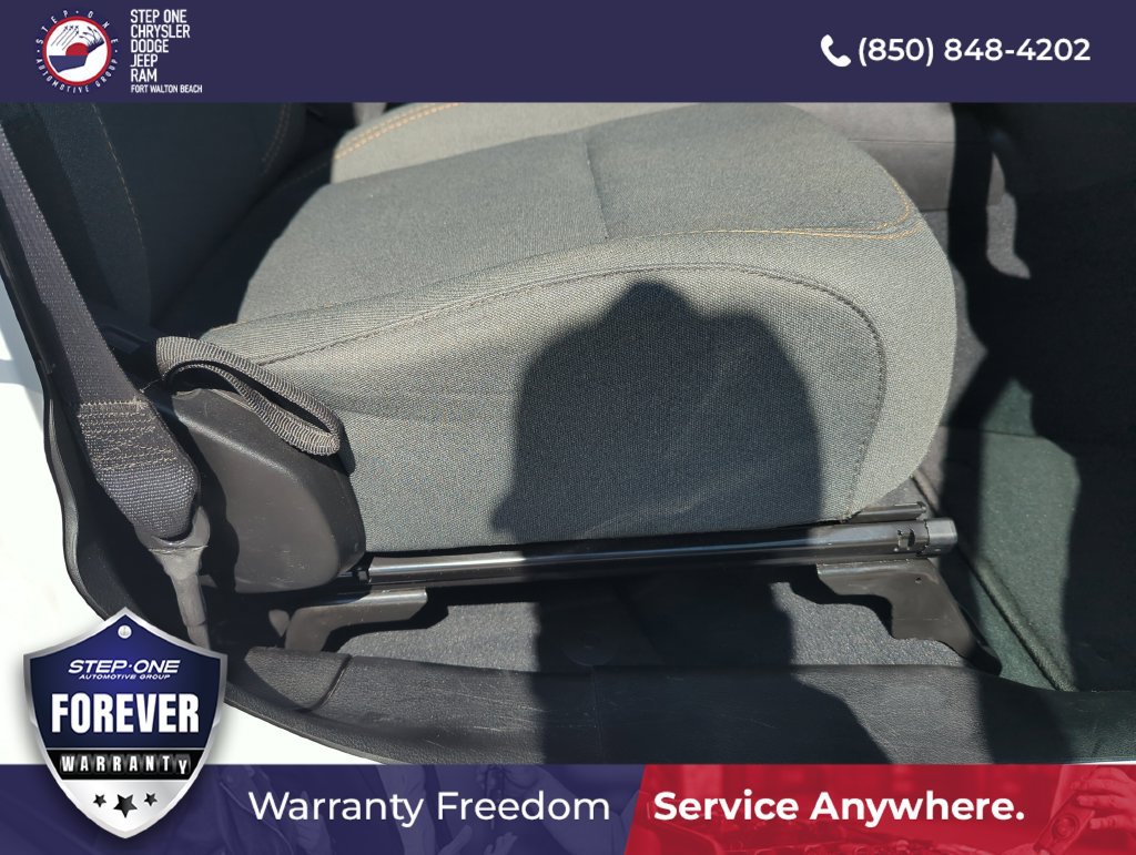 Used 2024 Jeep Wrangler Unlimited Sport AWD/4WD image 34