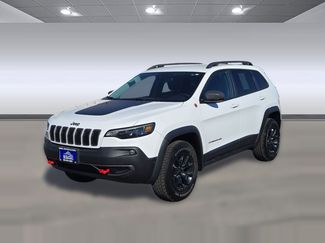 Used 2021 Jeep Cherokee Trailhawk w/ Technology Group video 1