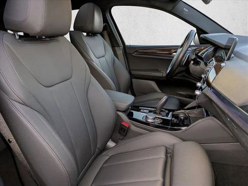 Used 2021 BMW X4 xDrive30i w/ Convenience Package image 22