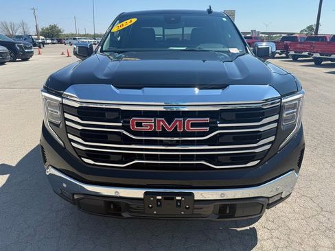 Used 2024 GMC Sierra 1500 SLT image 9