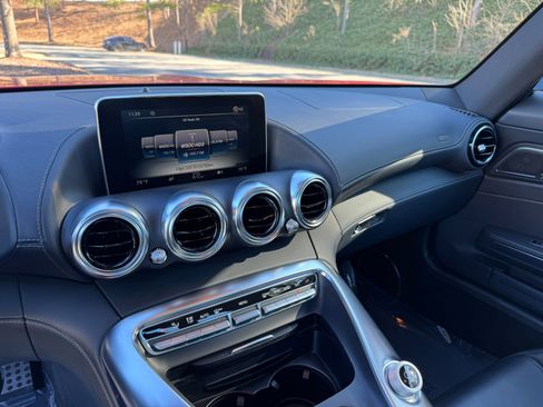 Used 2017 Mercedes-Benz AMG GT Coupe image 37