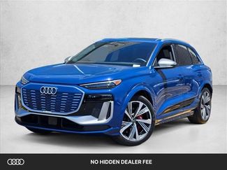 Used 2025 Audi SQ6 e-tron Premium Plus w/ Premium Plus AWD/4WD video 1