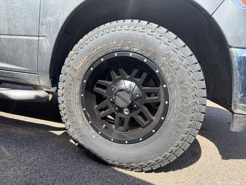 Used 2009 Dodge Ram 1500 Truck SLT image 7