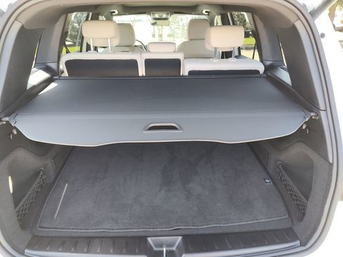 Used 2025 Mercedes-Benz GLB 250 GLB 250 image 8