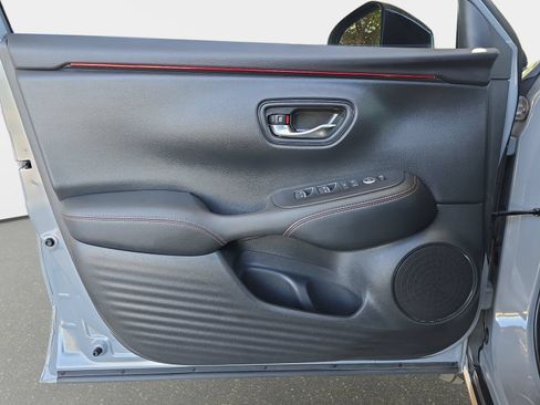 Certified 2024 Honda HR-V Sport image 27