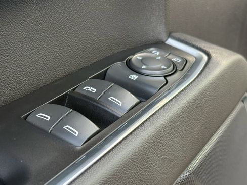 Certified 2022 Chevrolet Silverado 1500 LT image 15