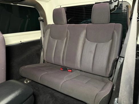 Used 2014 Jeep Wrangler Sahara AWD/4WD image 14