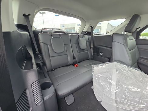 New 2026 Ford Explorer Active AWD/4WD image 41