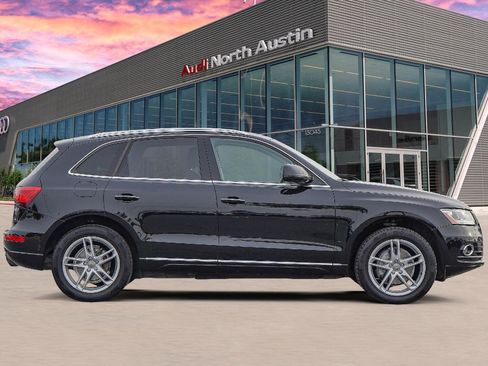 Used 2017 Audi Q5 2.0T Premium image 3
