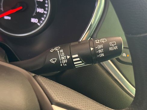 Used 2021 Chevrolet Blazer LT FWD image 34