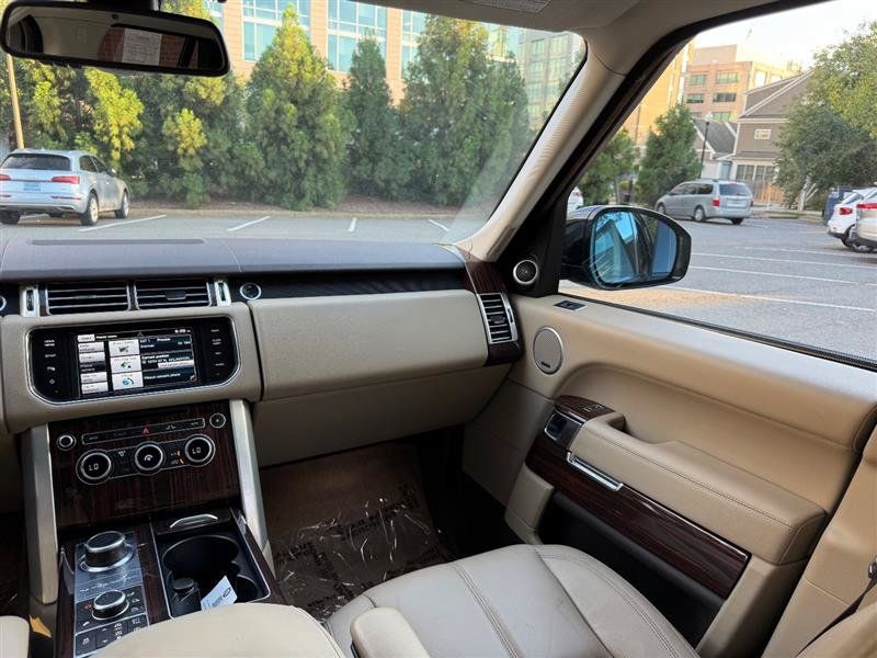 Used 2016 Land Rover Range Rover Sport HSE AWD/4WD image 29