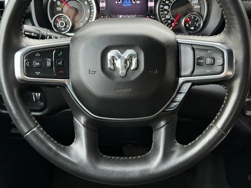 Used 2024 RAM 1500 Laramie AWD/4WD image 28