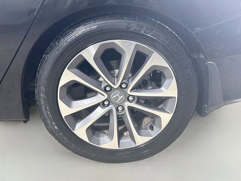 Used 2015 Honda Accord Sport image 29