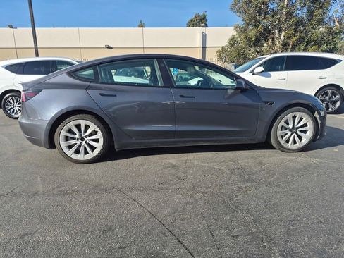 Used 2022 Tesla Model 3 image 6