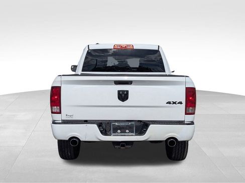 Used 2018 RAM 1500 Express w/ Express Value Package image 4