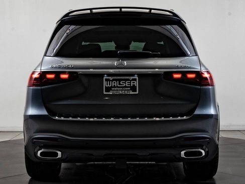 New 2026 Mercedes-Benz GLS 450 4MATIC image 7